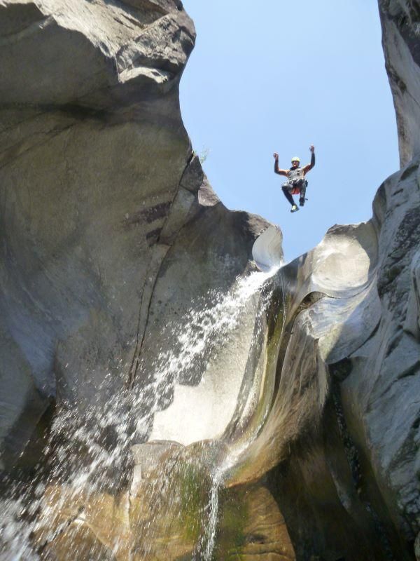 aquaMonte Outdoorsport_canyoning