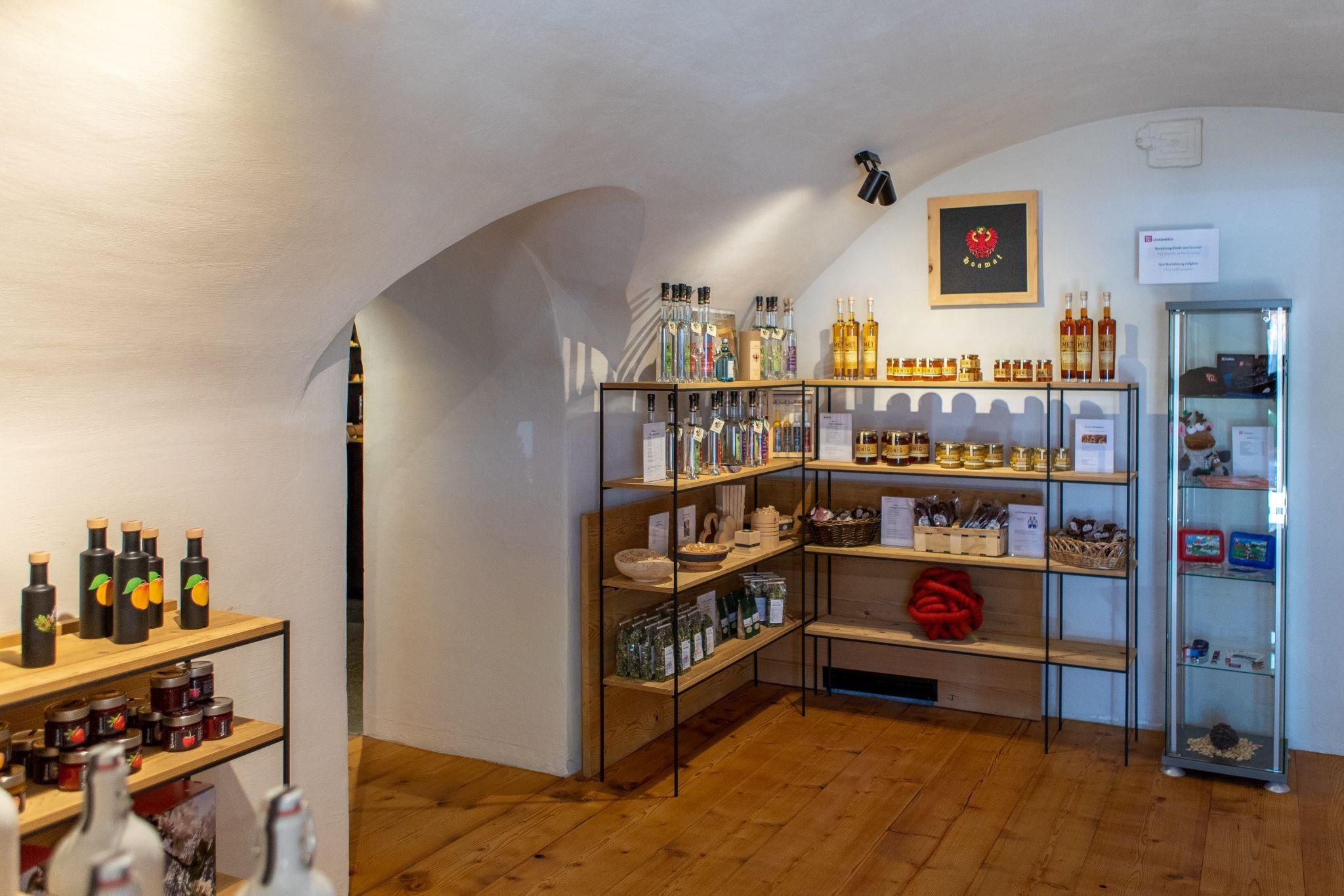 Regionalladen - &copy; unbekannt, Ötztal Tourismus, C Copyright - alle Rechte vorbehalten