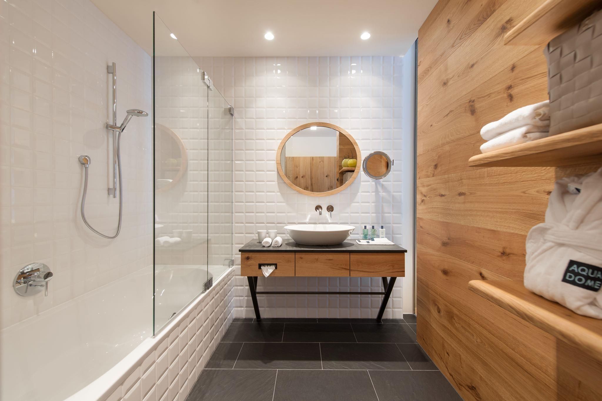 Badezimmer 1 - © unbekannt, AQUA DOME, C Copyright - alle Rechte vorbehalten