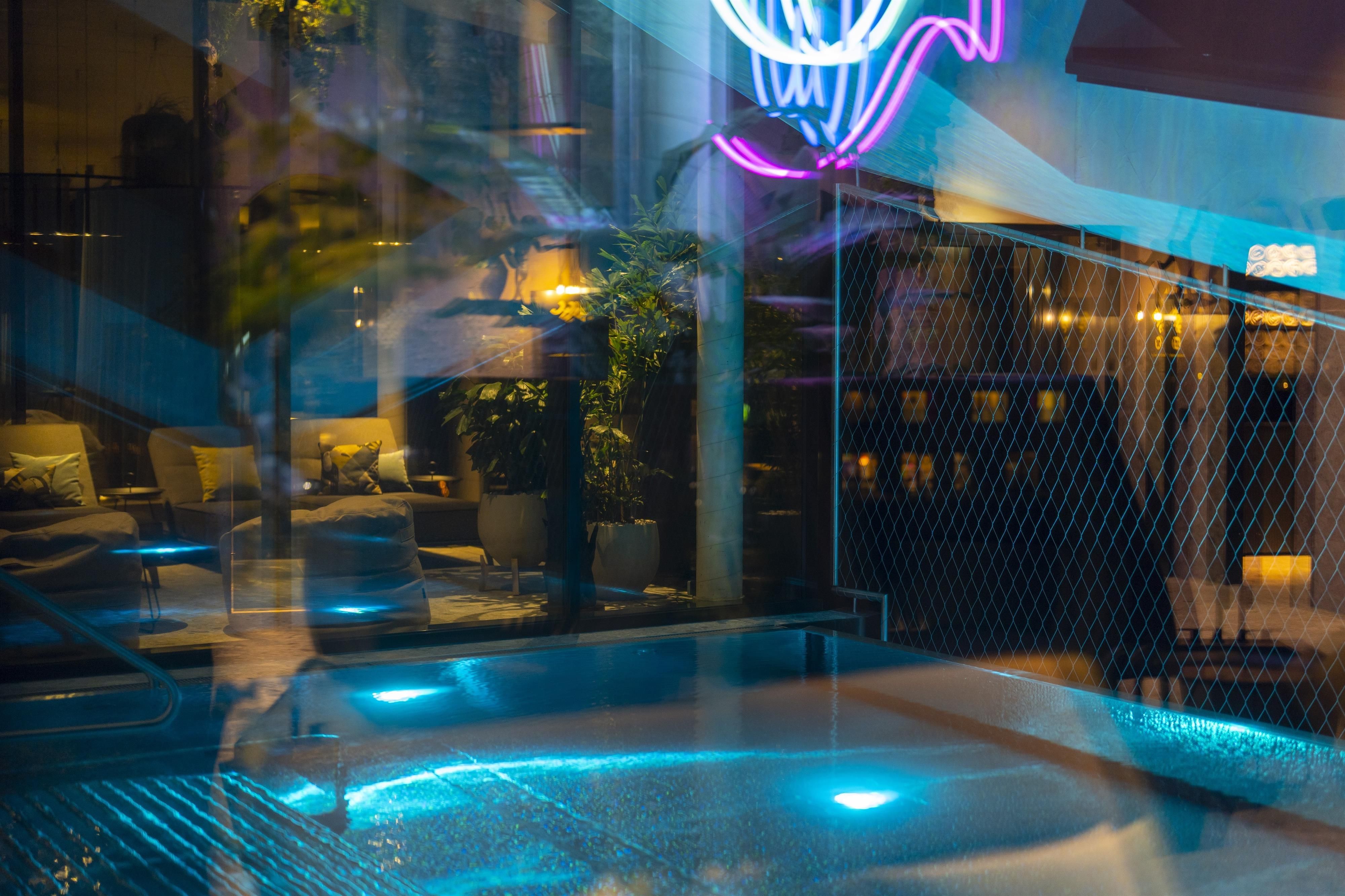 Pool 2 - © Lifesteil Appartementresort