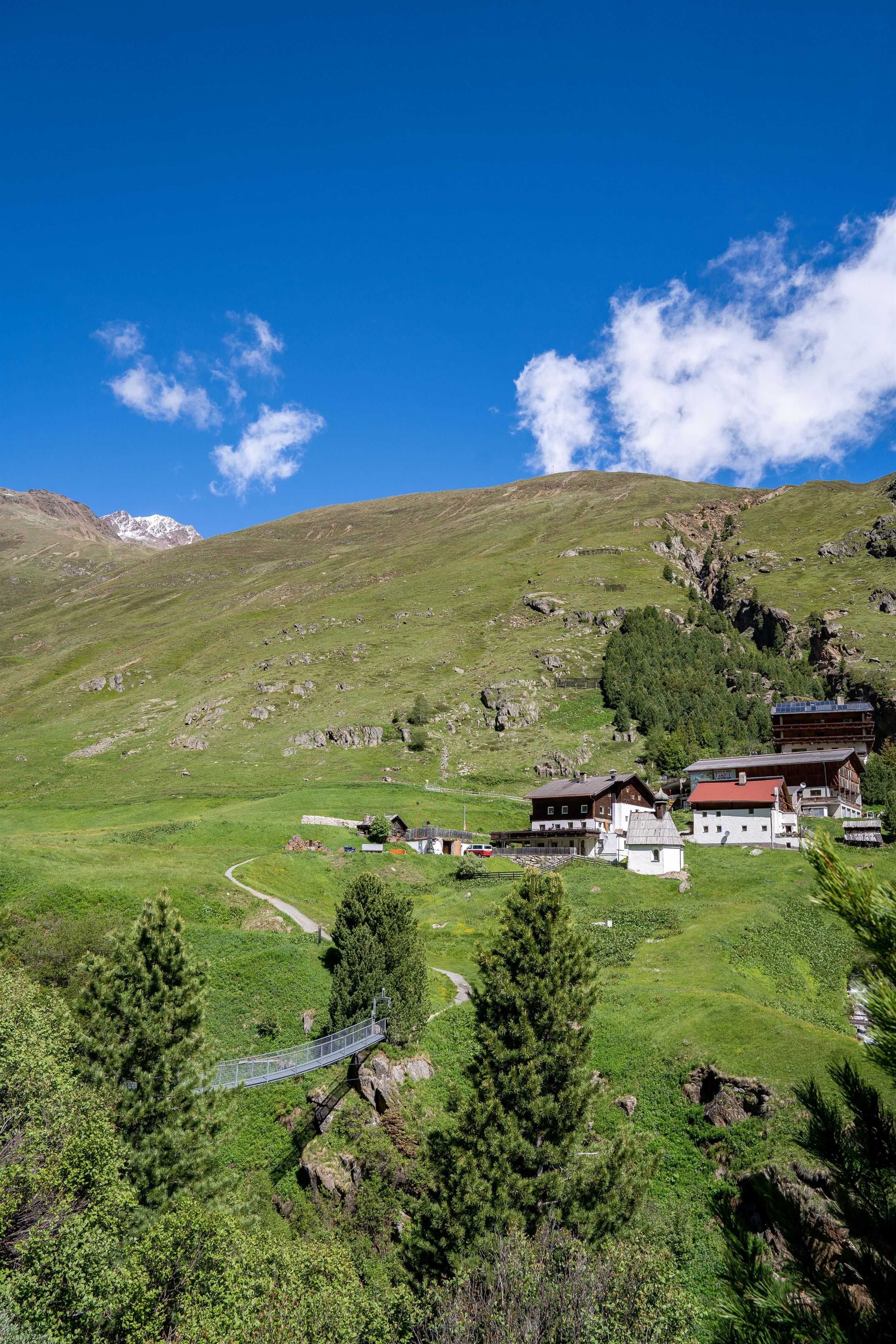 Rofen im Sommer Hängebrücke