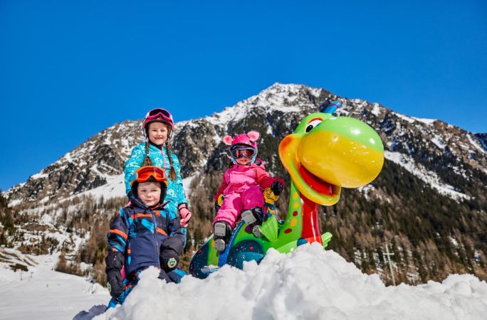 Schneespielplatz - © unbekannt, Ötztal Tourismus, C Copyright - alle Rechte vorbehalten