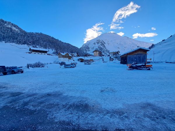 Parken Bergbahnen Vent im Winter 3