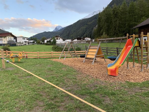 Spielplatz Neudorf - © Gemeindeamt Umhausen