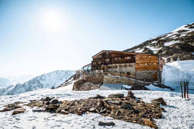 Similaunhütte im Winter