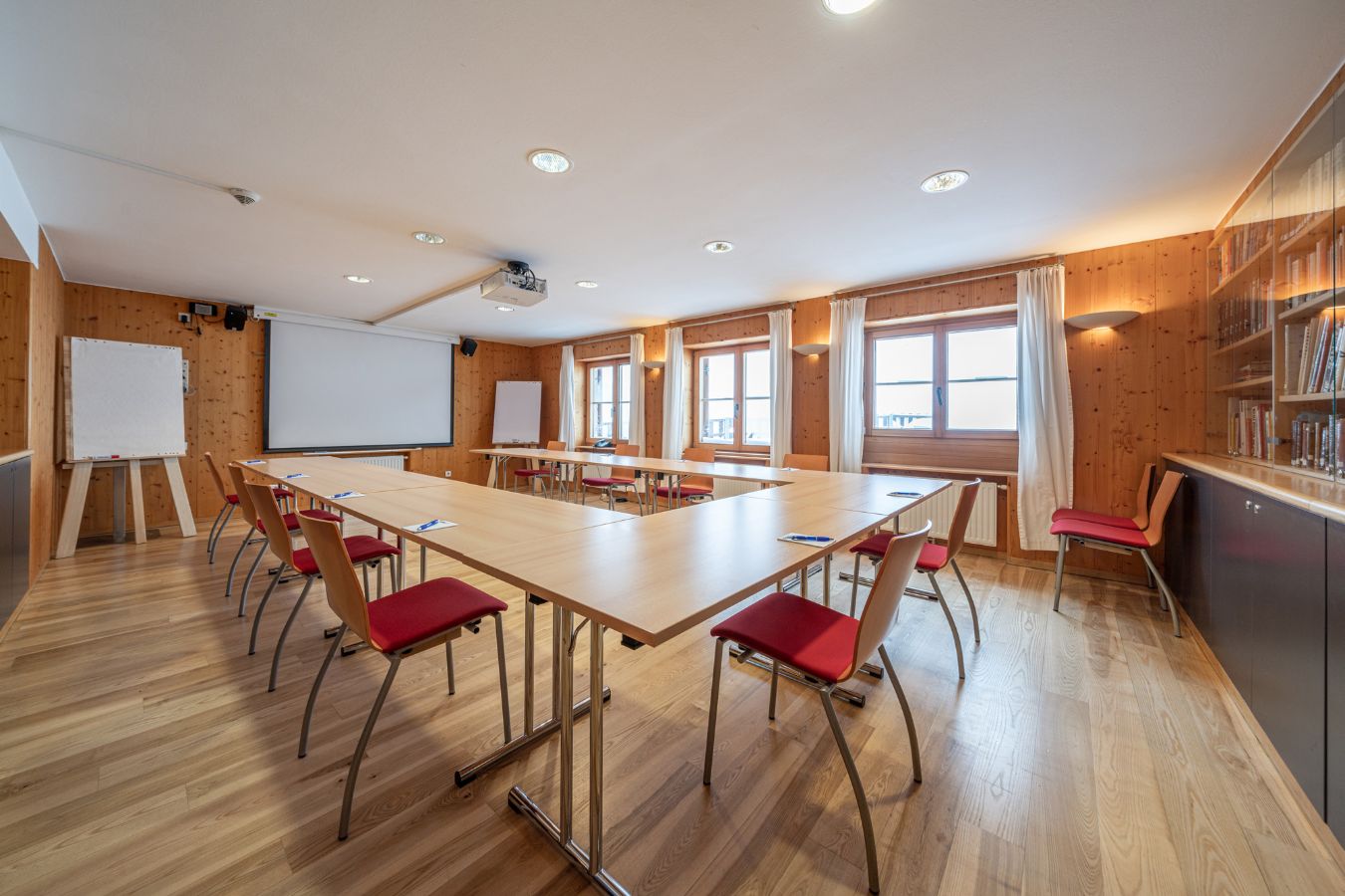 Small Lecture Hall | Breakout Room Obergurgl