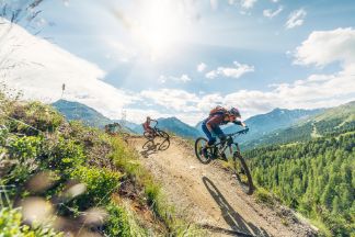 Bikepark Österreich Sölden Shaped lines long lines