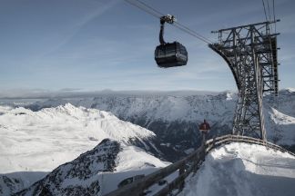Gaislachkogl Mountain Gondola Sölden Landscape