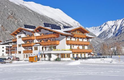 Hotel Tauferberg Winter Umhausen