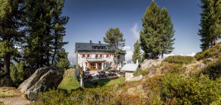 Hiking Hochoetz Bielefelder Hütte Summer