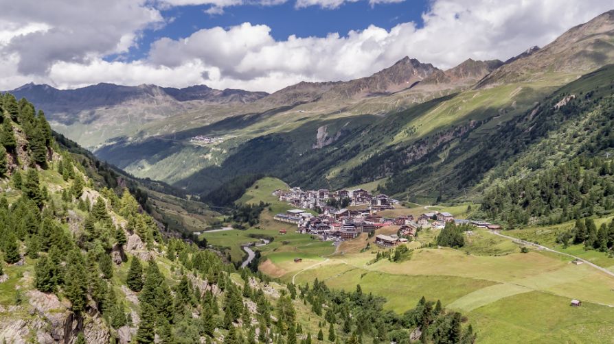 Obergurgl, local photo, local picture, summer, forest, mountains, houses, clouds, meadow, trees